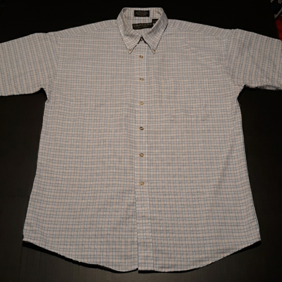 ⬇️$20 Loafers SS plaid button down mens Lg - Picture 1 of 5